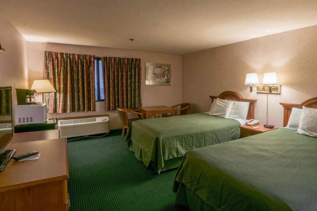 San Bernandino Inn & Suites San Bernardino Kültér fotó