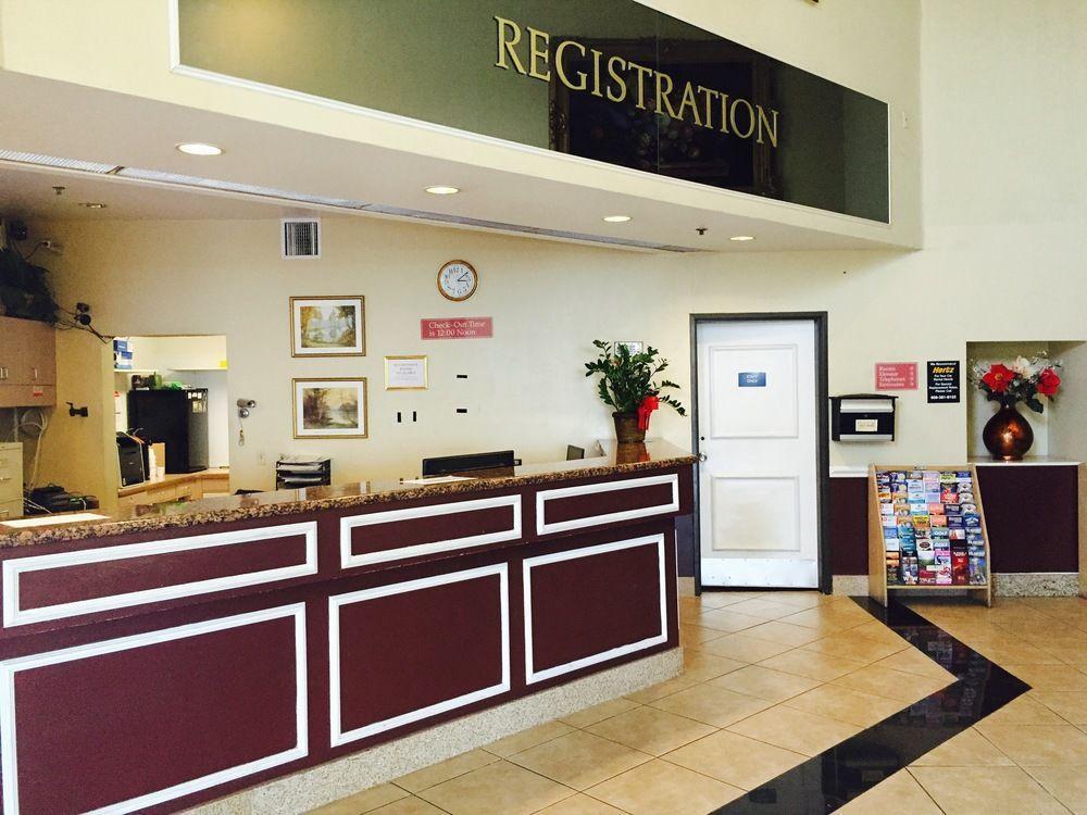 San Bernandino Inn & Suites San Bernardino Kültér fotó