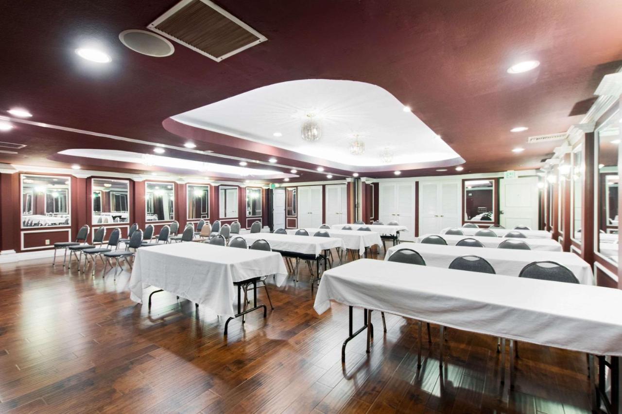 San Bernandino Inn & Suites San Bernardino Kültér fotó